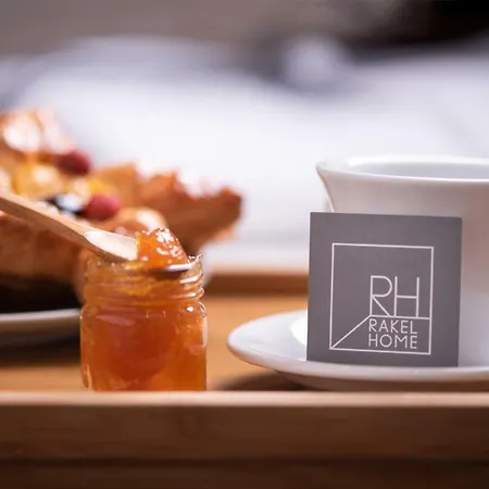 Rakel Bed & Breakfast 4*